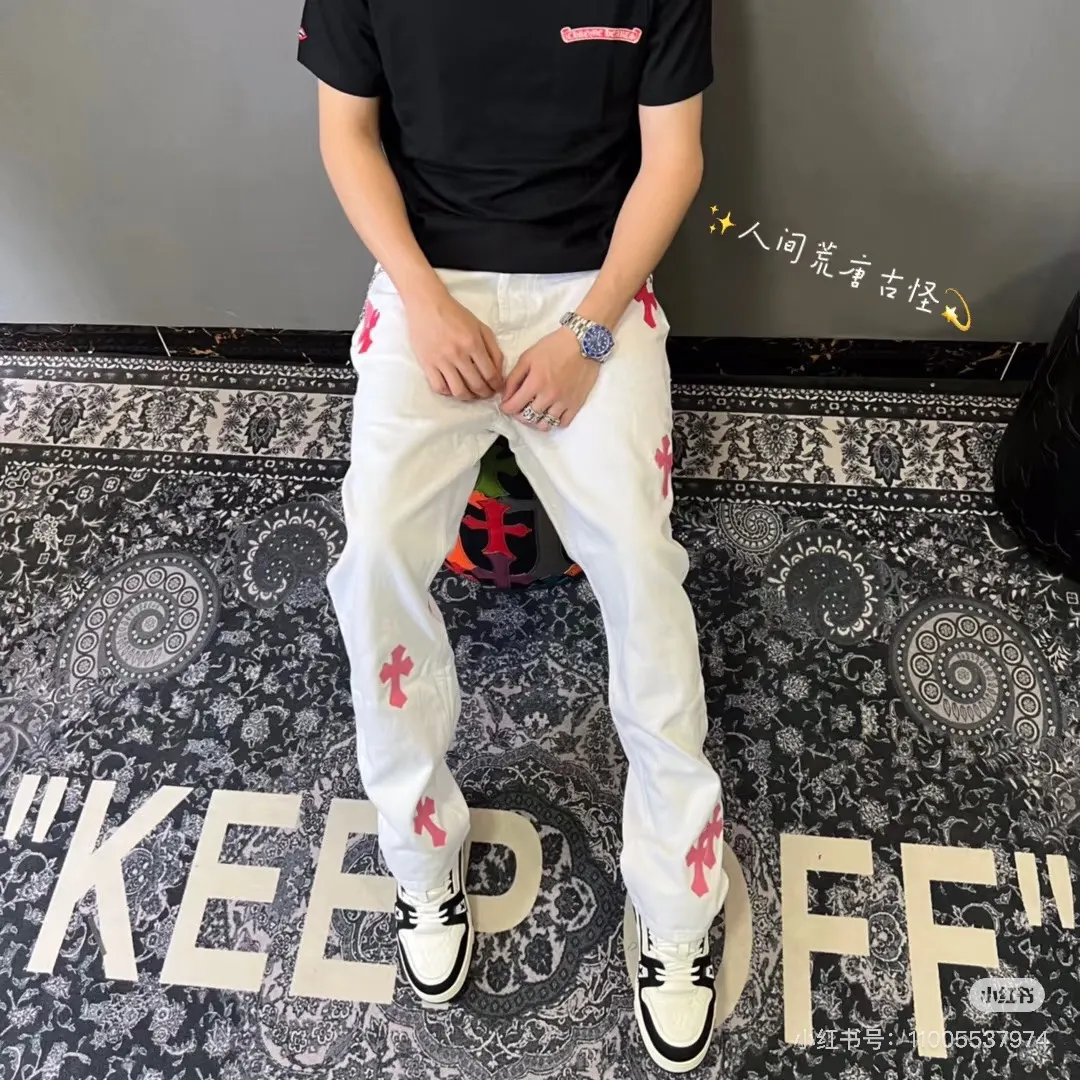 P230 Style No.: D320 Miami Exclusive｜Chrome Hearts👖Miami Exclusive pink and leather white jeans. Loose fit. The upper body does not pick on the leg shape. Very good-looking. SIZE #28 30 32 34